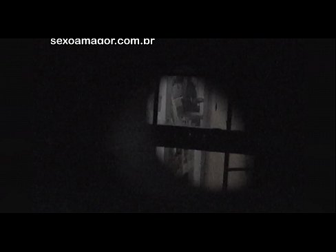 ❤️ Блонди е тајно снимена од воајер од соседството скриен зад шупливи тули ❤️ Порно на mk.pornma-com.ru ❌❤